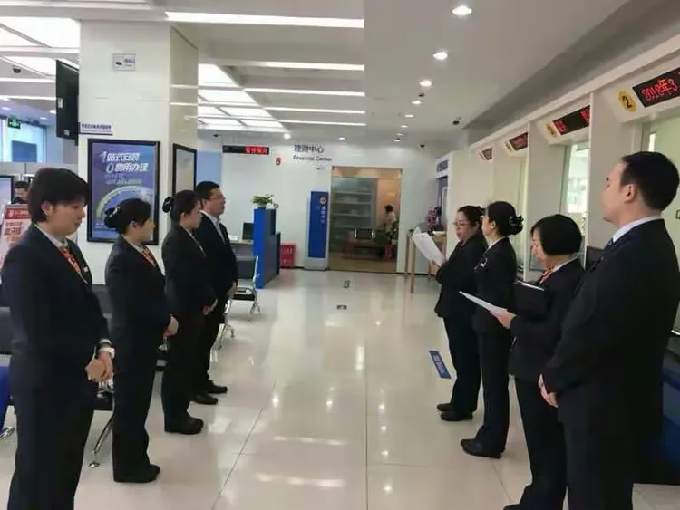 里昂内部会议纪要流出：转会期手感冰凉，中超使命明确，医务组通报恢复 