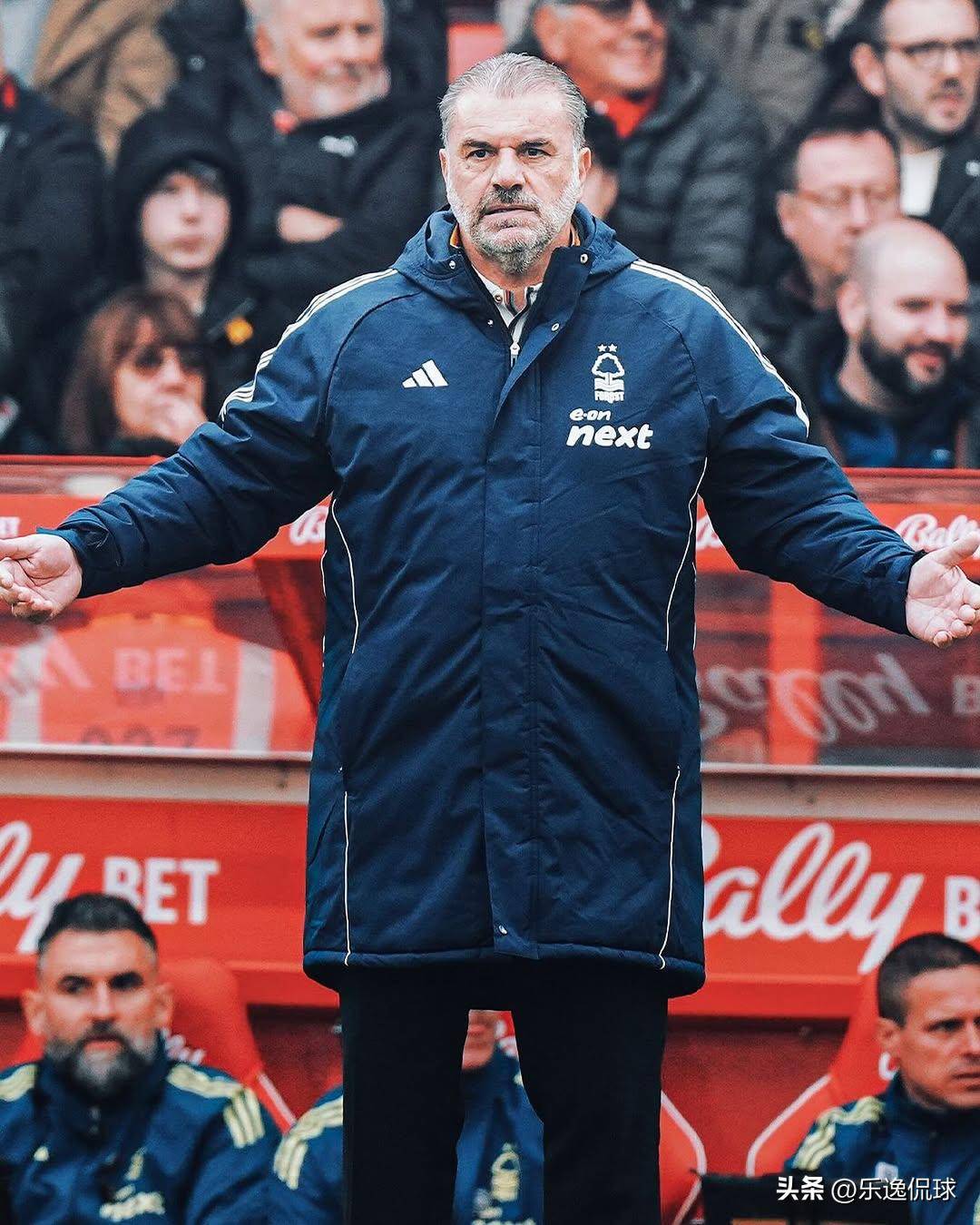英超今晚再迎强敌，葡萄牙体育状态回暖，主帅态度——压力陡增，临场指挥获称赞的简单介绍