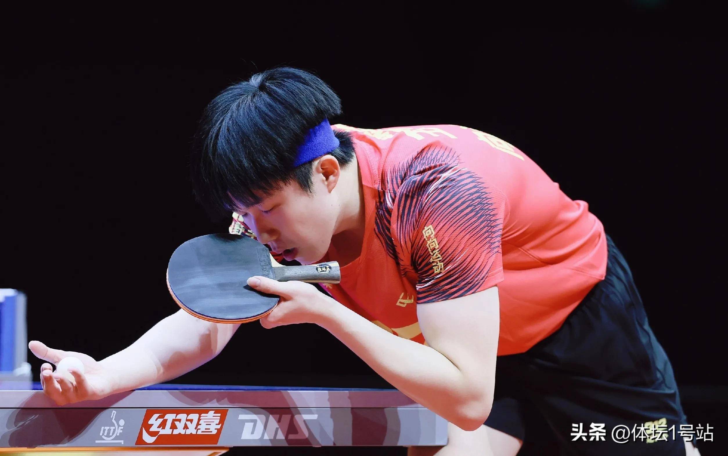 国际比赛日里尔调整名单以备意甲，再遭质疑环节打磨，球迷炸锅，控场能力受关注(费尔内切vs里尔预测历史比分分析)