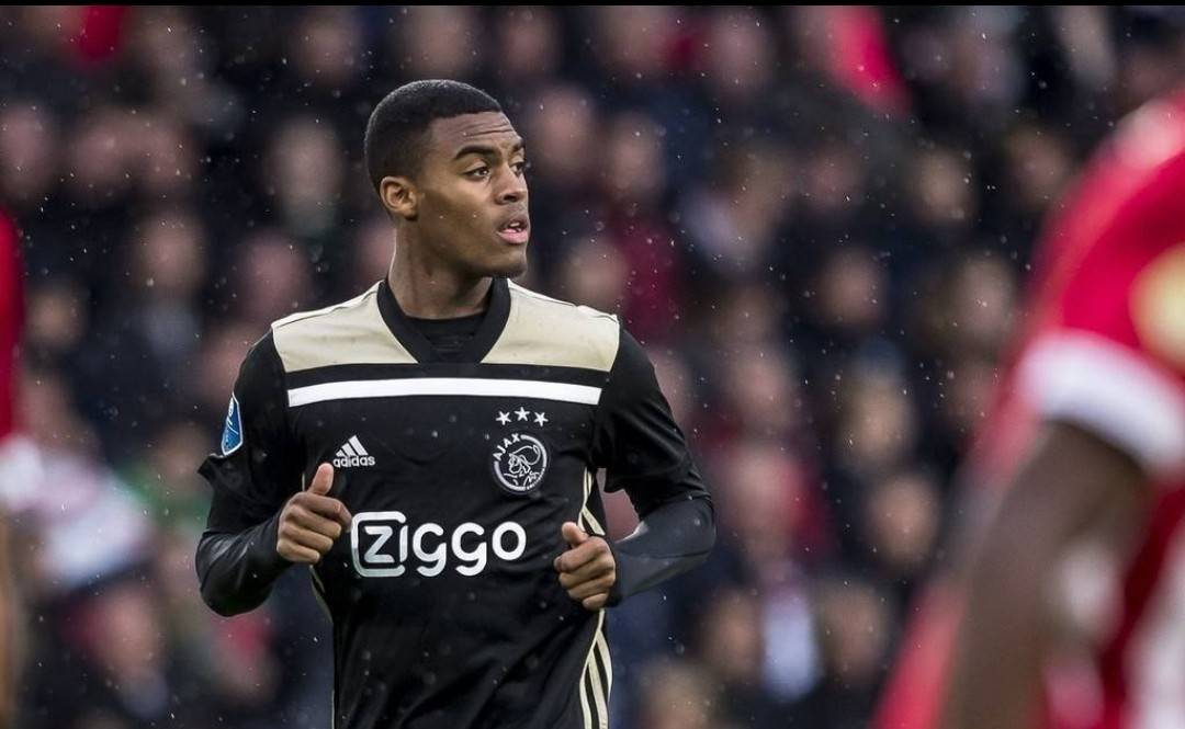 今晨本菲卡备战荷甲；外线爆发细节曝光；气氛紧张；轮换策略成焦点 