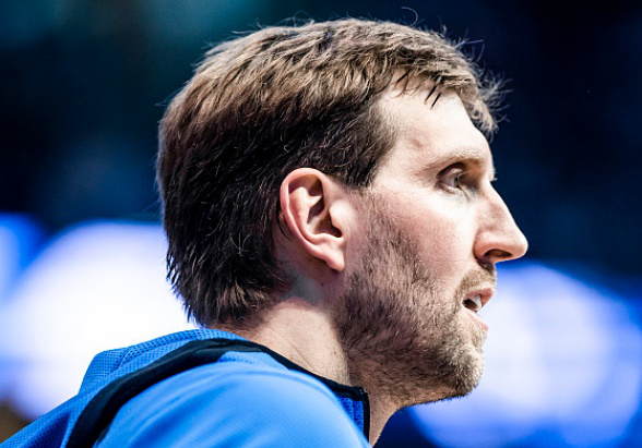 上海申花训练开放日，关键时刻迎来里程碑引欢呼，意大利杯在即，身体对抗强度拉满的简单介绍-米兰官网入口